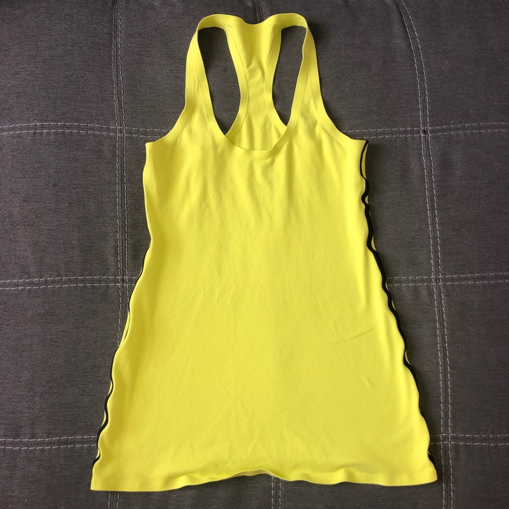 Lululemon Razorback tank